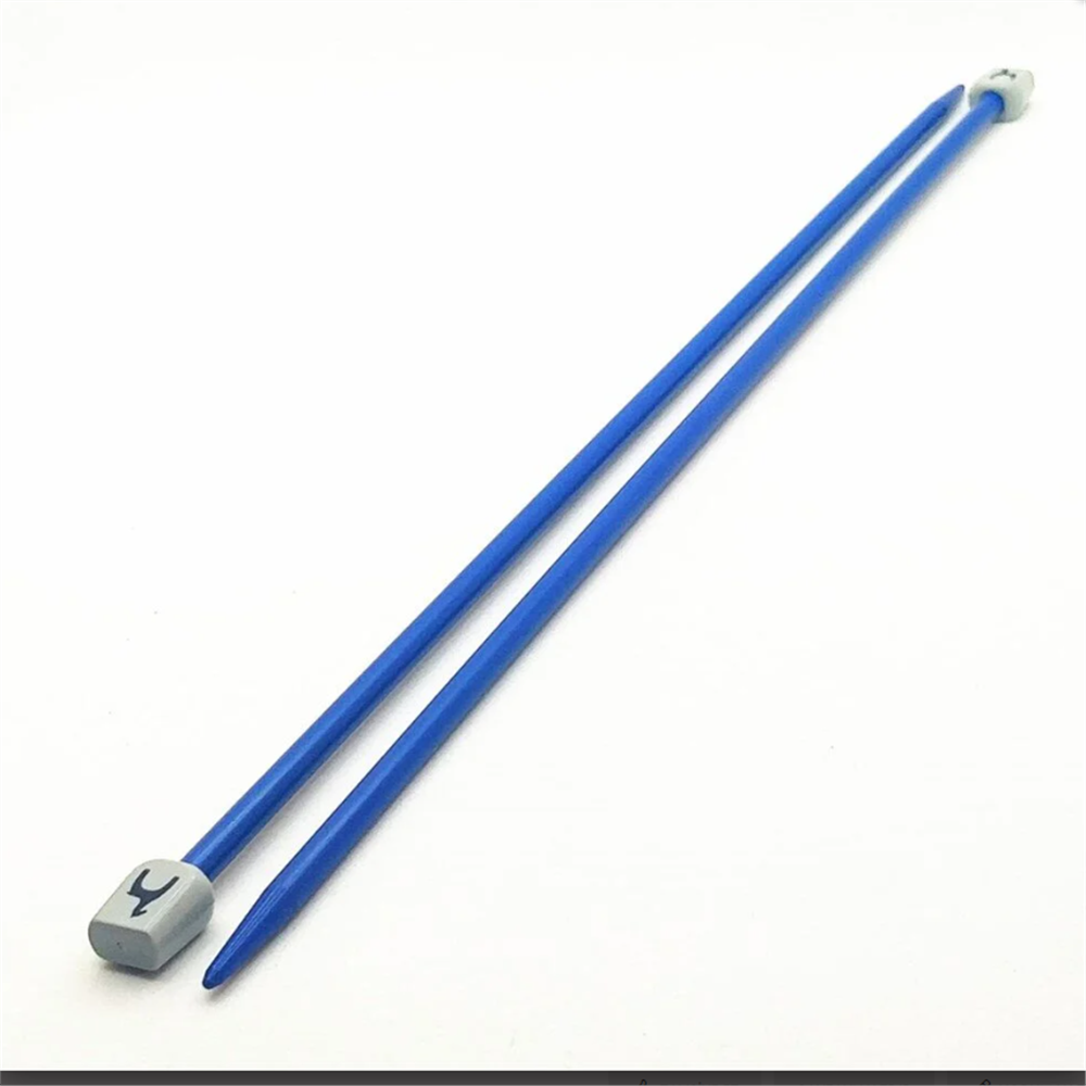 Pony Plastik Hafif Örgü Şişi 35 cm 10 mm