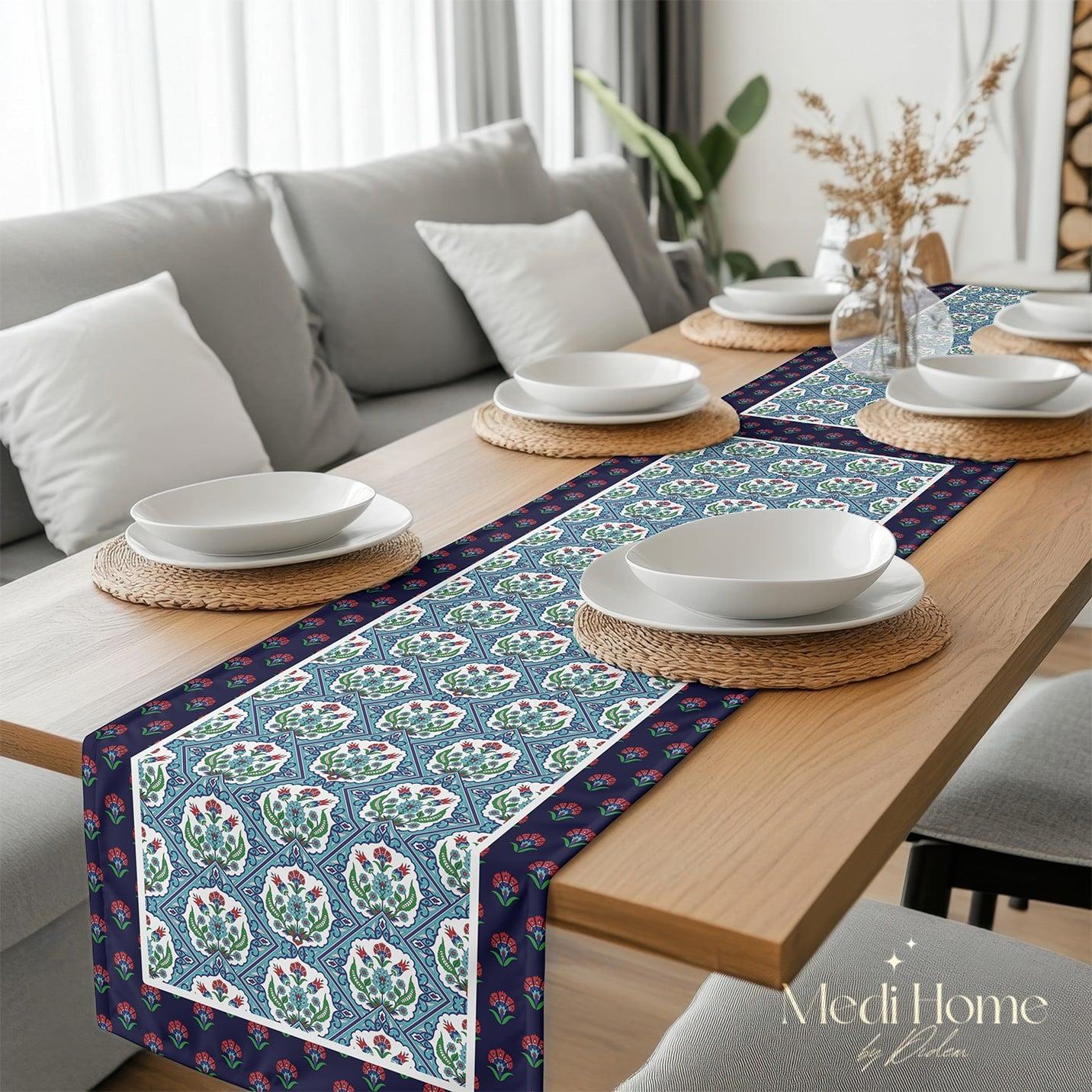 Çini Bahçesinden Sofraya Dijital Baskılı Runner Kumaş