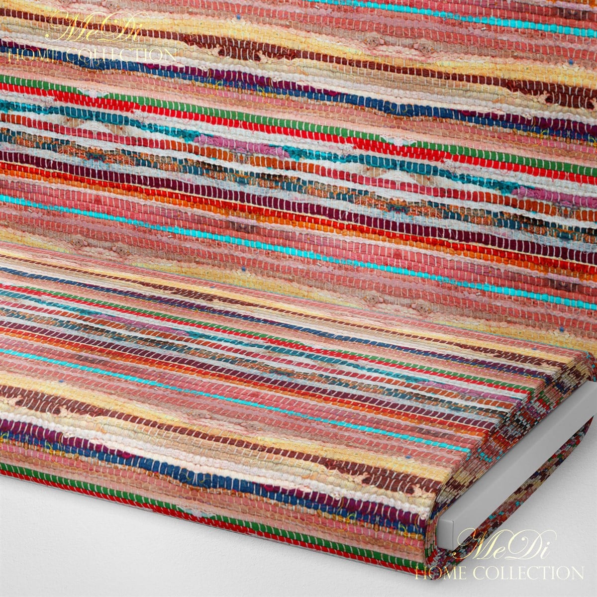 Pembe Tonlarında Örgü, Kilim Desenli Dijital Baskılı Kumaş