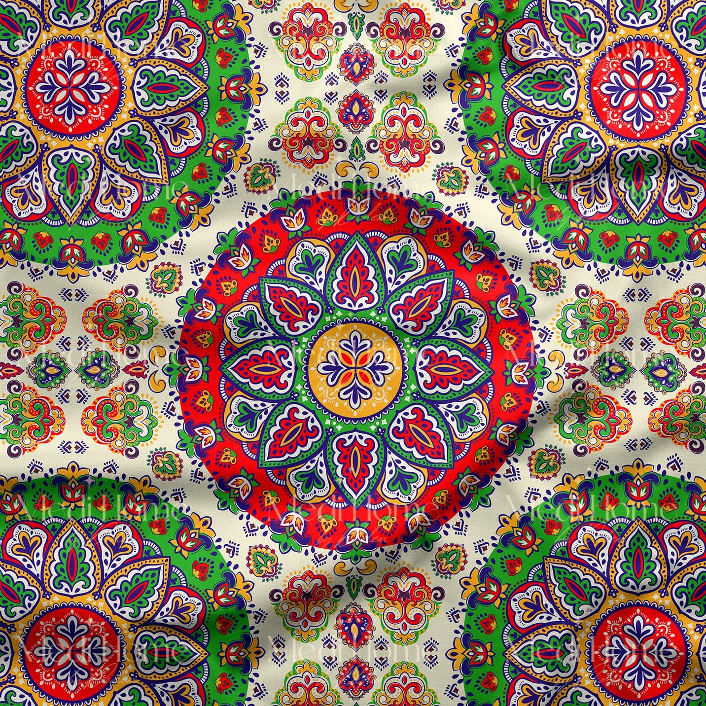 Kırmızı, Yeşil Etnik Mandala Desenli Dijital Baskılı Kumaş