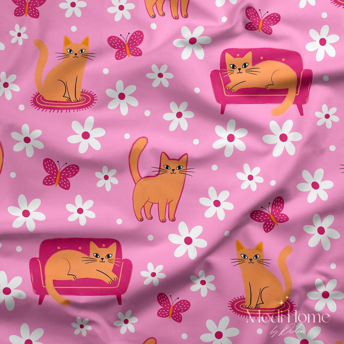 Pembe Bahçede Minik Kediler Dijital Baskılı Kumaş