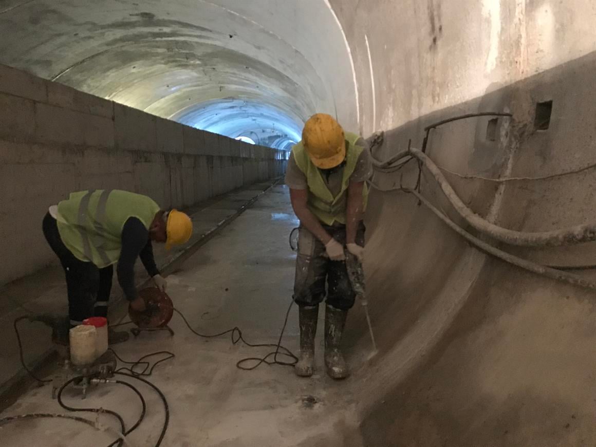 PUR 421 Poliüretan Enjeksiyon Makinesi