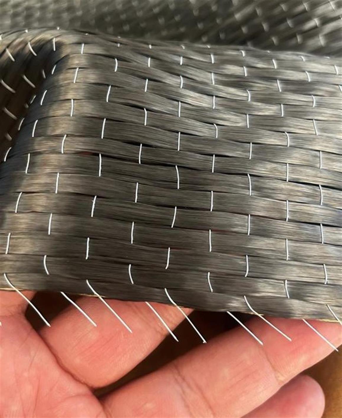 Karbon Fiber Kumaş 300 Gr 12K Tek Yönlü 50M2