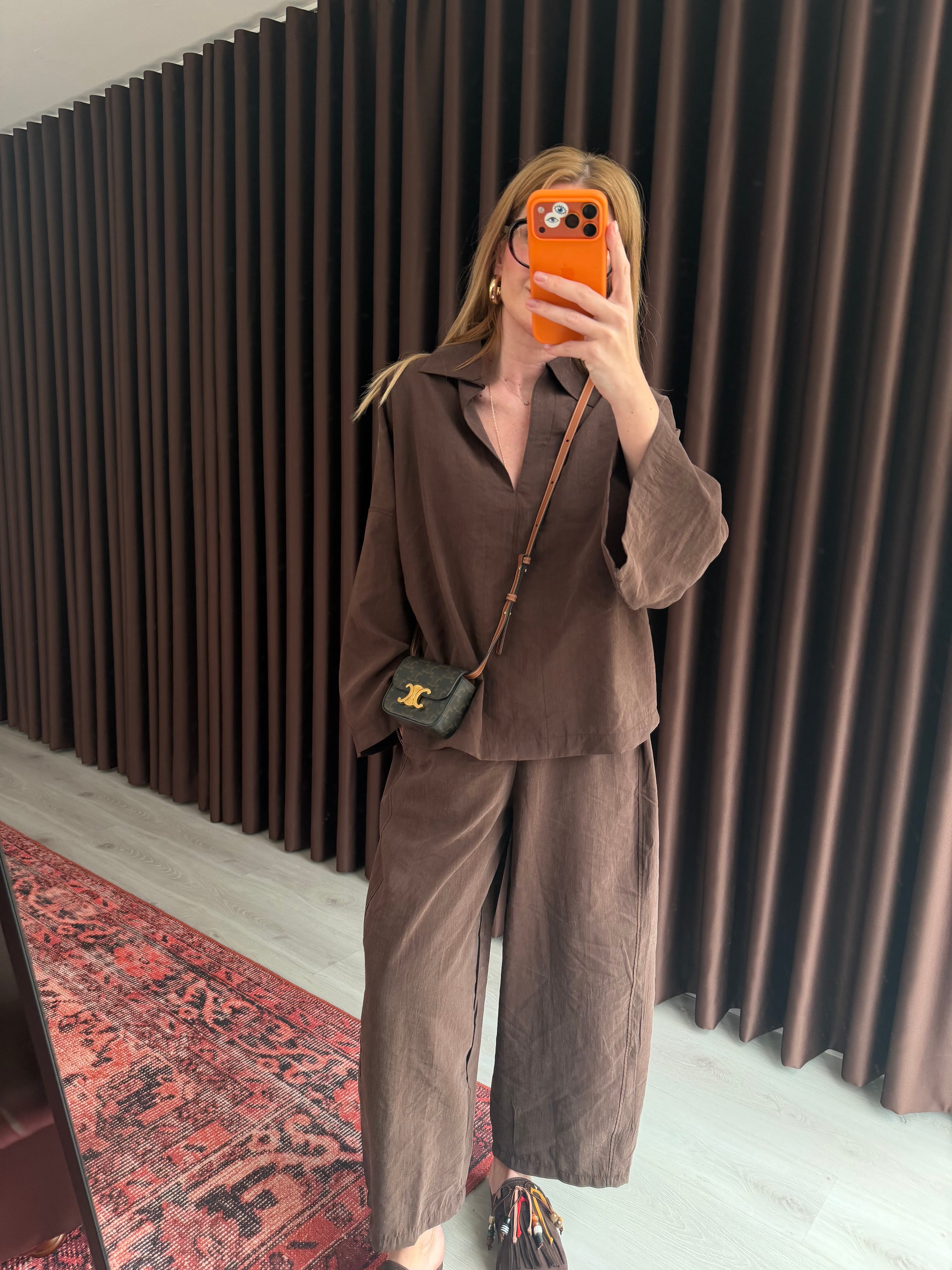 COS Model V Yaka Acıkahve Takım