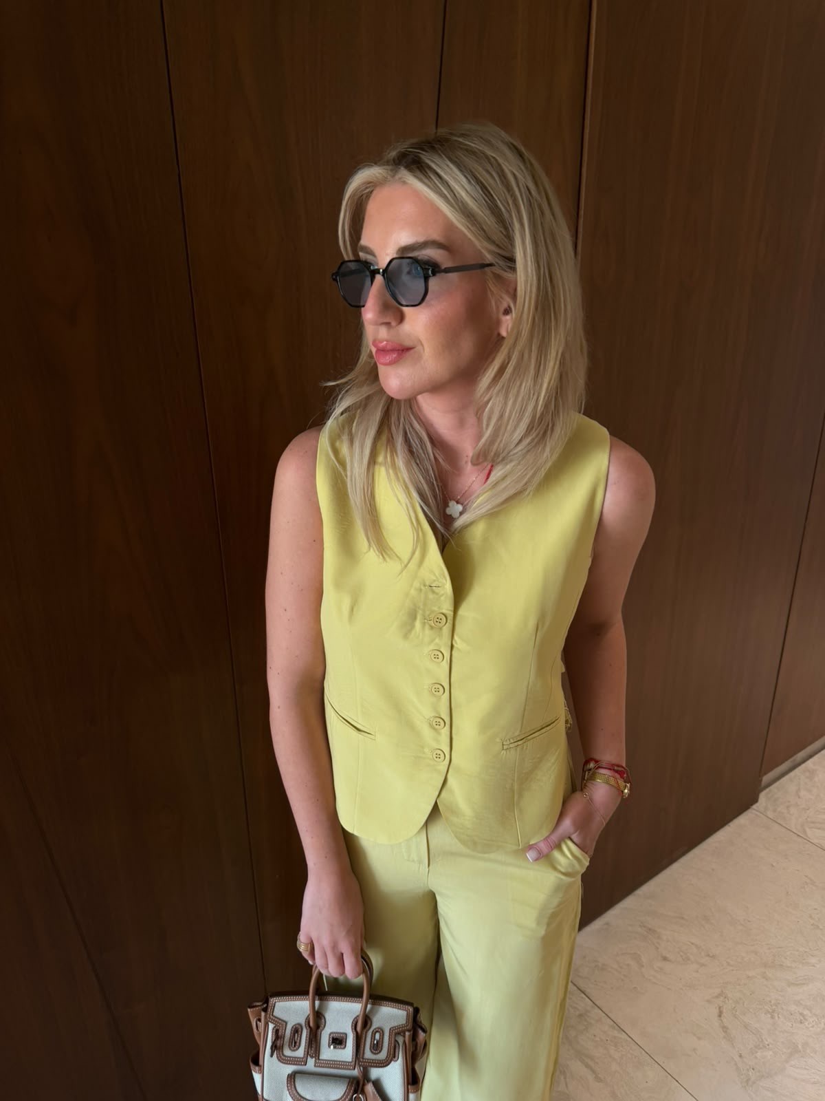 Arkası Güpürlü Yelek & Pantolon , Olive Tencel Takım