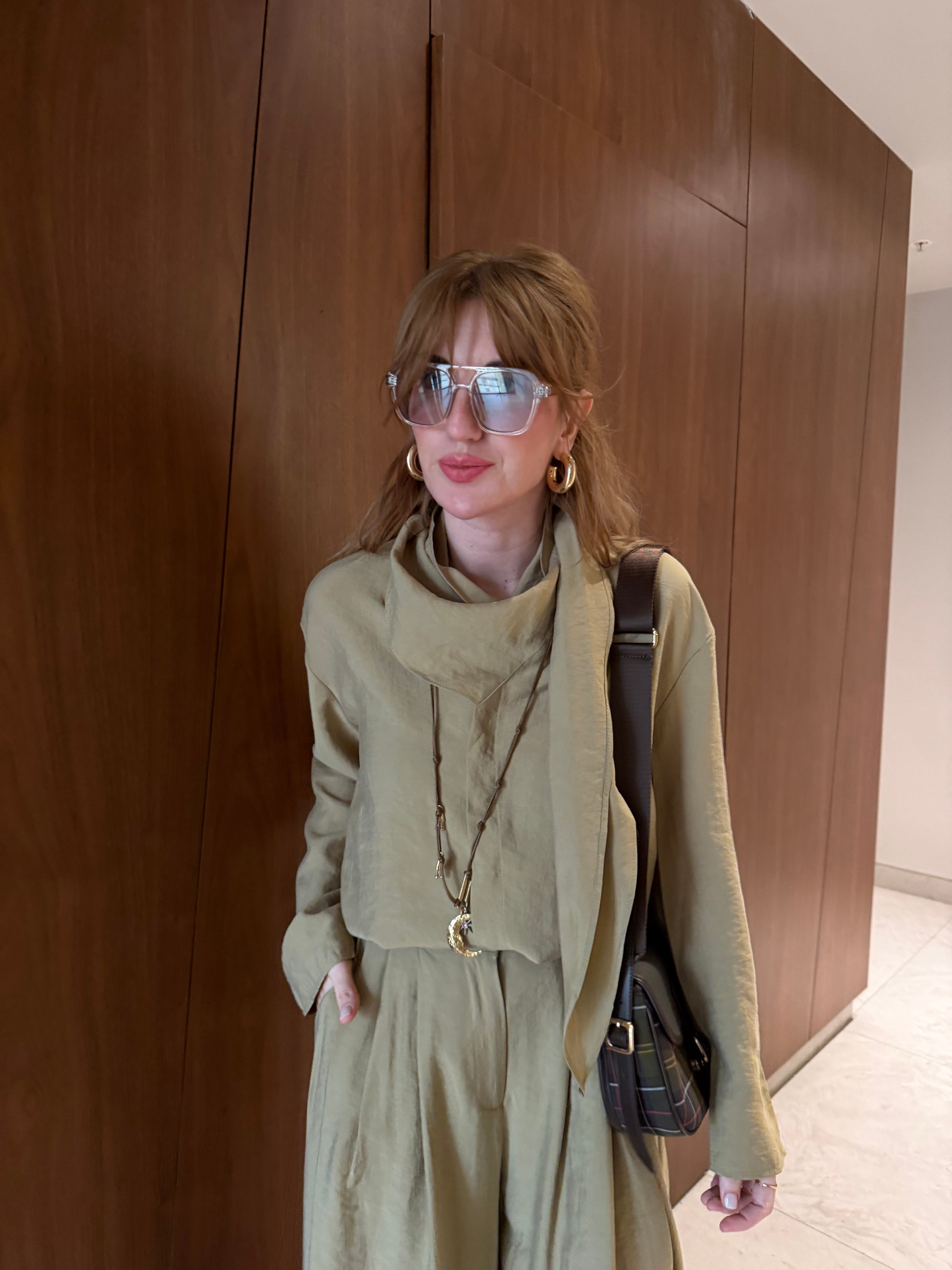 Yağ Yeşili Orijinal Model Fular Yakalı Gömlek & Pantalon Premium Tencel Takım