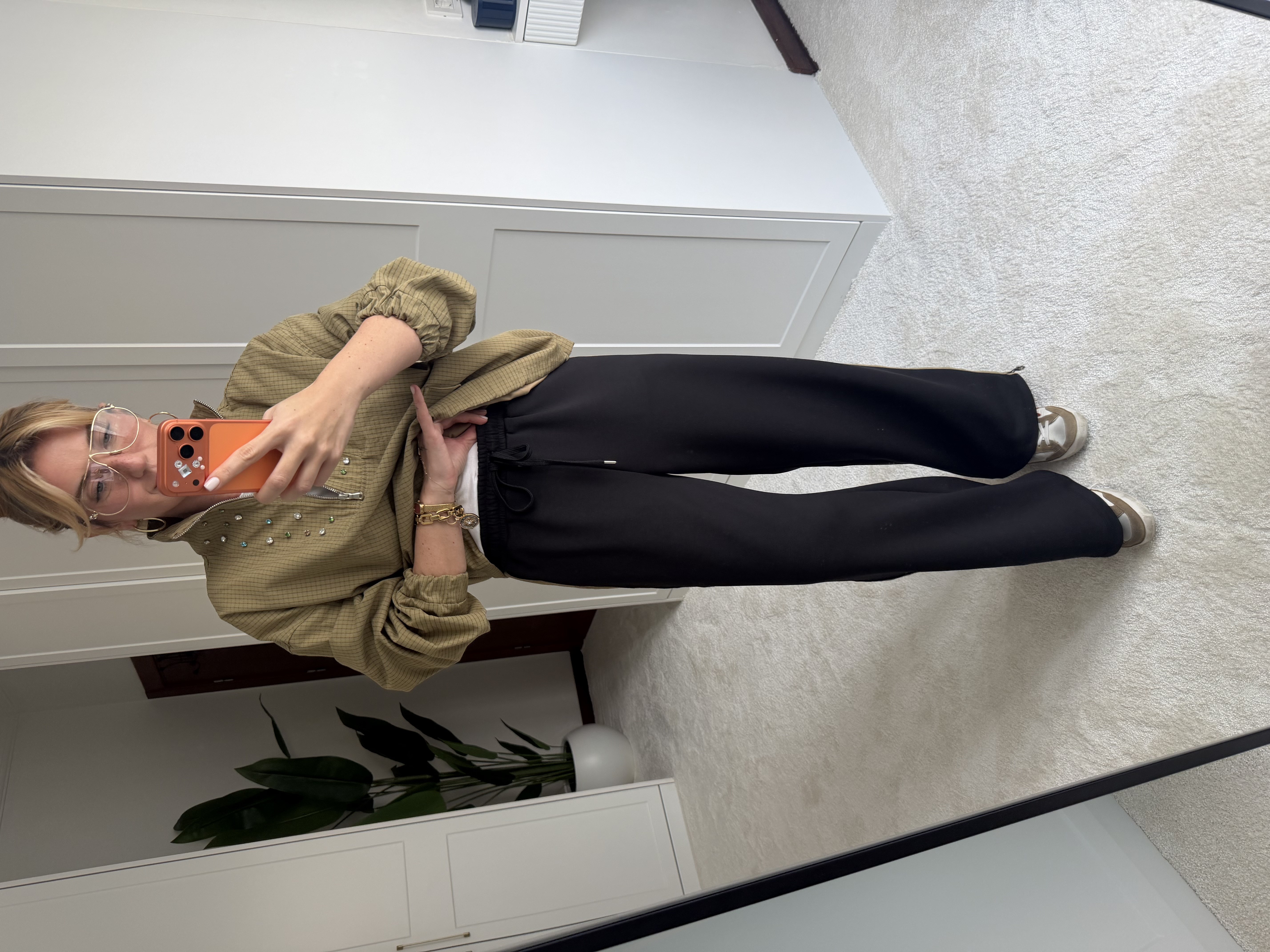 Orijinal Model Haki Yakası Taş İşlemeli Sweat & Modal Pantalon Takım