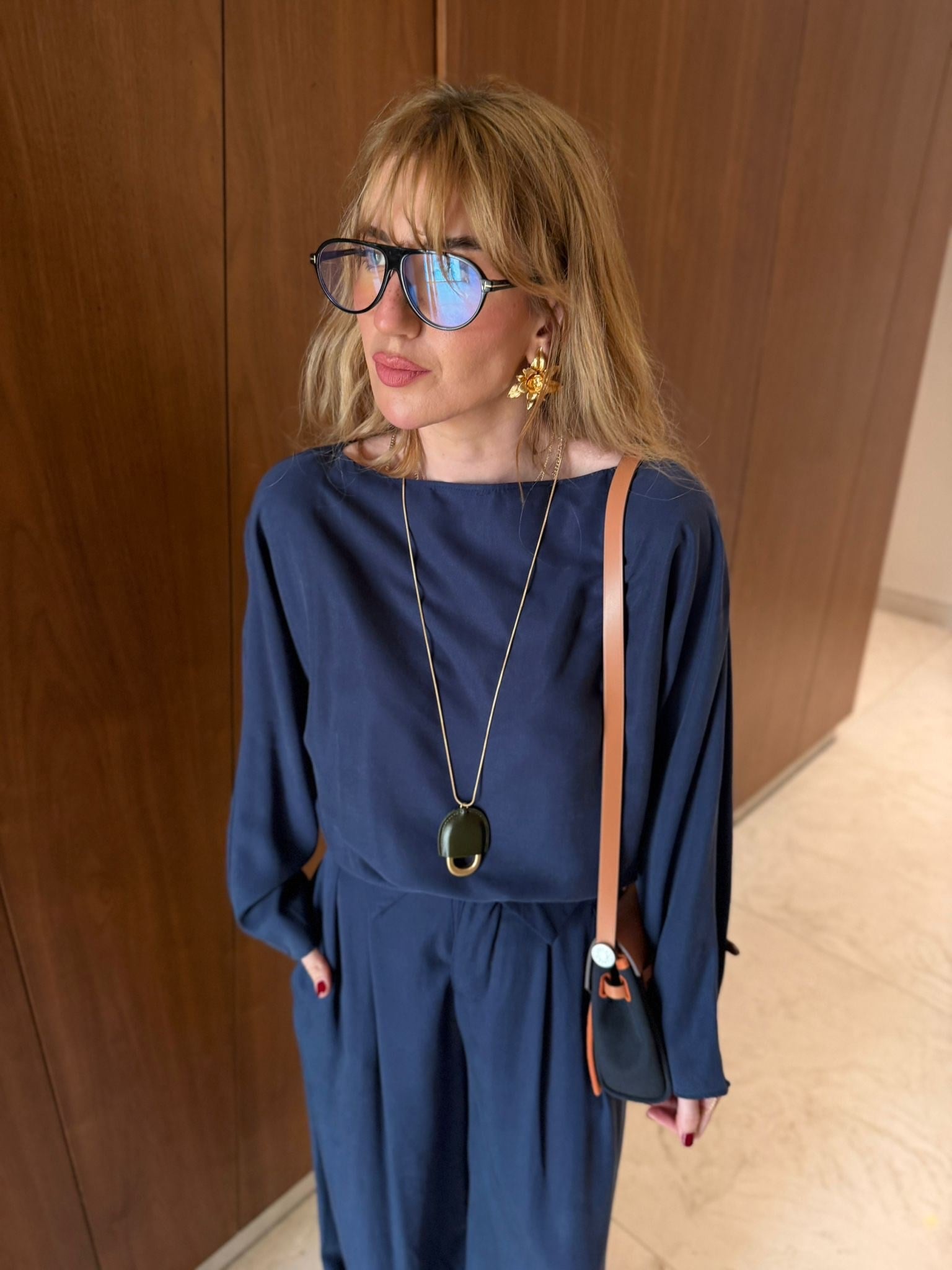 Kayık Yaka , Premium Tencel , Lacivert Takım