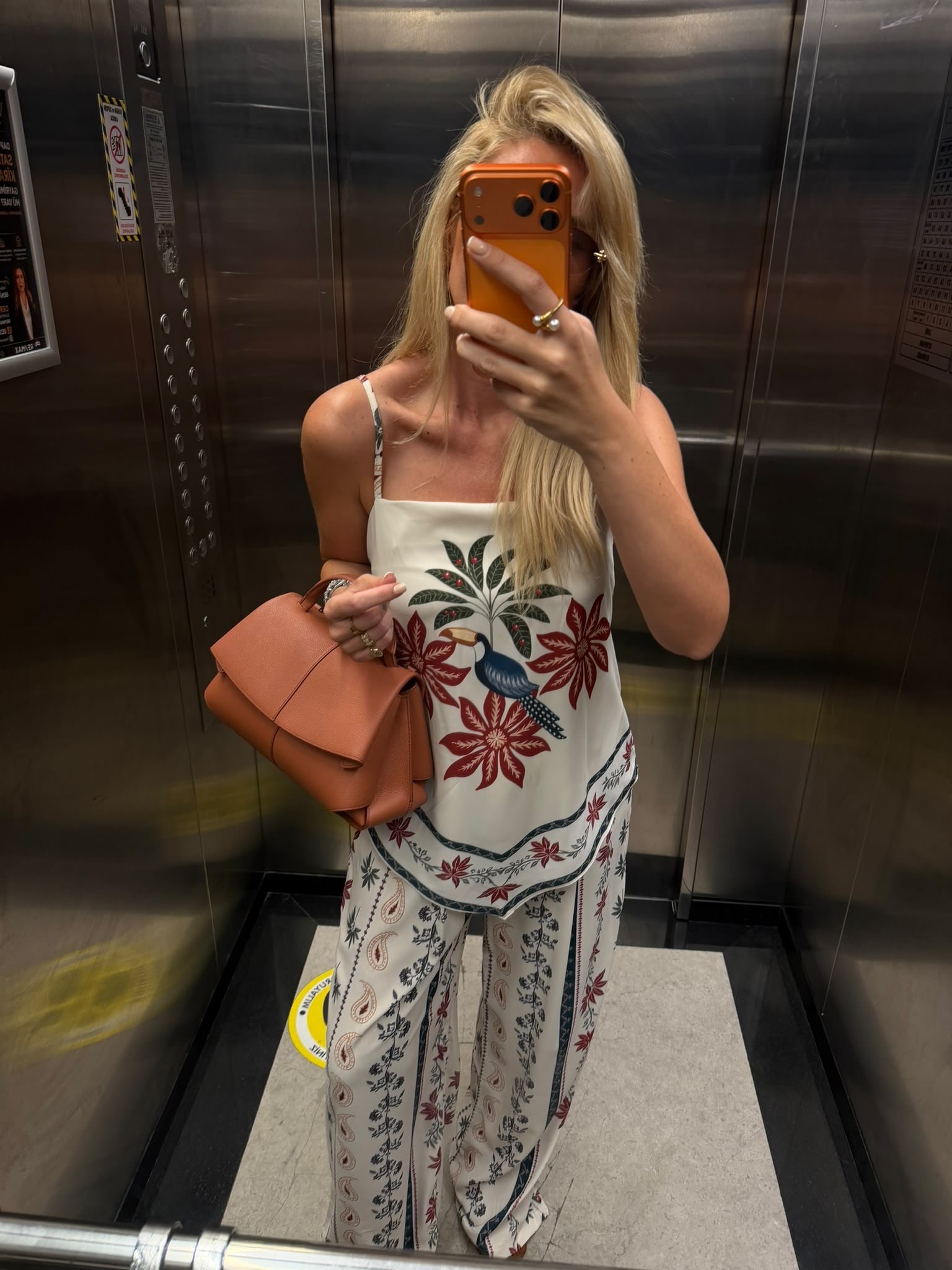 Çiçek Desenli , Bluz & Pantolon , Tiril Takım