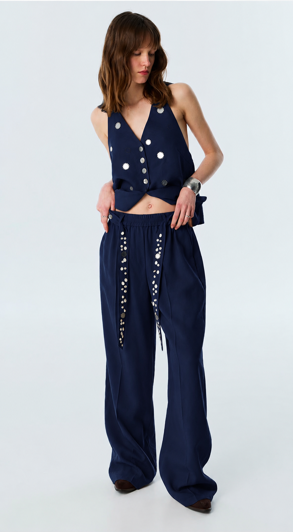 Orijinal Model , Pul Aksesuarlı , Premium Yelek & Pantolon Lacivert Takım