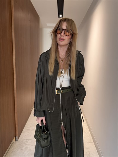 Orijinal Model , Teknik Kumaş , Önden Fermuarlı , Haki Etek & Ceket Takım