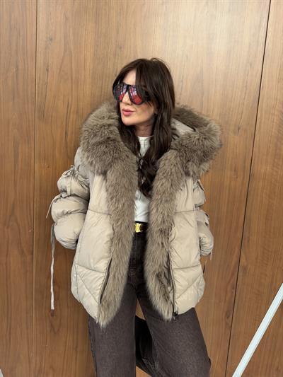 Yakası Çıkarılabilir Kürklü , Düğüm Kol Detaylı , Vizon Mont