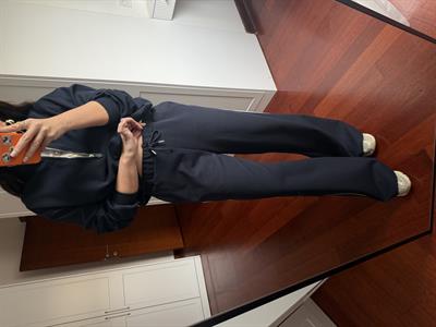 Beyaz t-shirt detaylı, lacivert premium takım