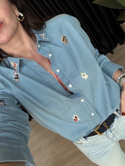 Orijinal Marka Hayvan Motif İşlemeli Tencel Jean Gömlek