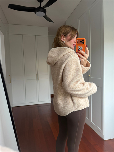 Orijinal Model , Kapüşonlu , Biyeli , Bej Teddy Mont
