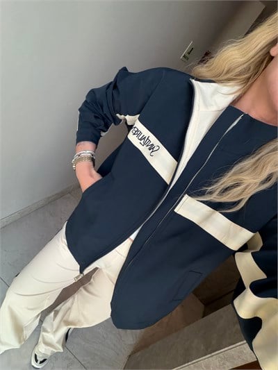 Orijinal Model , Logo Nakışlı , Lacivert Ceket Takım