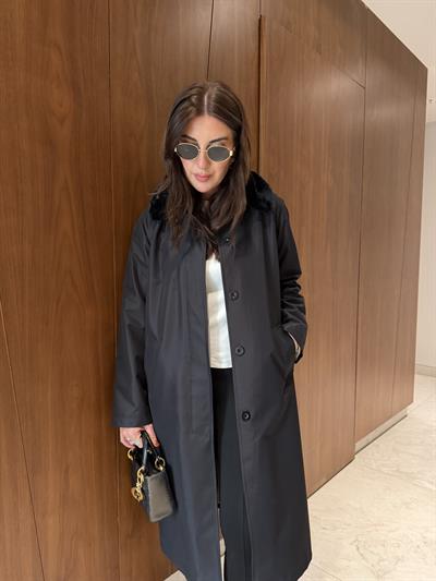 Çıkarılabilir Kürk Yakalı , İçi Ekose Astarlı , Premium Siyah Trençkot