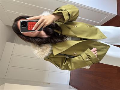 Yakası Çıkabilir Kürklü , Yağ Yeşili , Trençkot