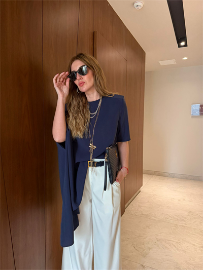 Lacivert Asimetrik Kesim Tencel Modal Bluz