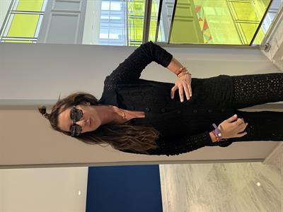 Komple Ajurlu , Siyah Takım