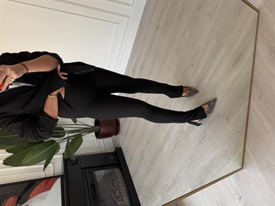 Bir Beden İncelten , Paçası Yırtmaçlı , Siyah , Tayt Pantolon