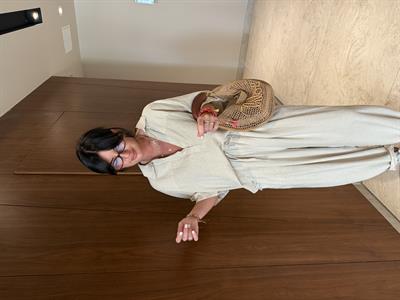 Beli Lastikli , V Yaka , Tencel Keten , Bej Takım