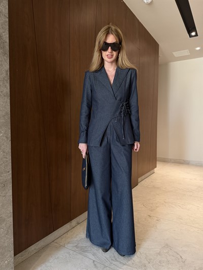 Orijnal Marka Likralı Gabardin Bağlama Detaylı Lacivert Premium Takım