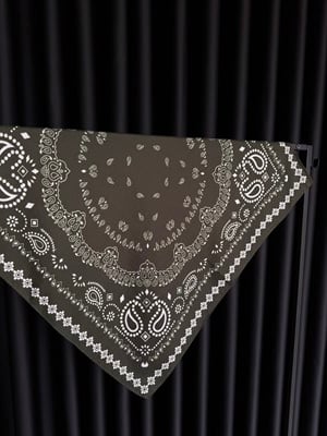 70x70 cm Haki Paisley Şal