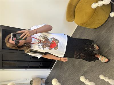 İçi Astarlı , Likralı , Siyah Dantel Etek