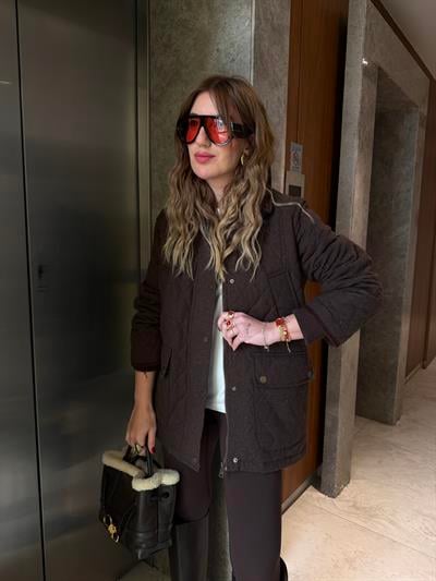 Orijinal Model , Kadife Yaka , Acıkahve , Kaşe Dokulu , Kapitone Mont