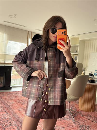 Orijinal Model , Kadife Detaylı , Mürdüm Ekoseli , Tasarım Trençkot