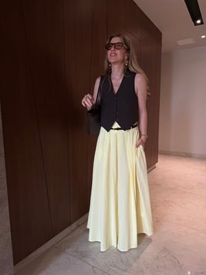 Süet Kemerli , Sarı Poplin Etek