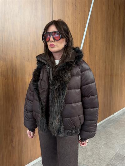 Çift Taraflı , Yakası Çıkarılabilir Kürklü , İthal Acıkahve Mont