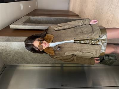 Orijinal Model , Önden Gold Düğmeli , Yağ Yeşili Deri Etek