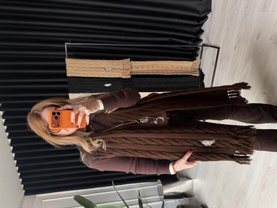 Orijinal Model Teddy İşlemeli Acıkahve Atkı