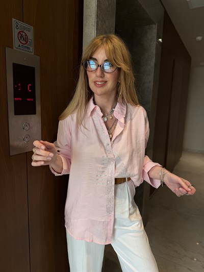 Önü Parlak Taşlı , Pembe , Tasarım Tiril Gömlek