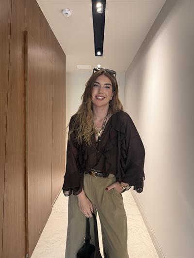 Orijinal Model , Acıkahve , Fırfırlı , Gömlek Bluz