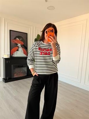 Orijinal Marka , Kırmızı Yazılı , Çizgili Sweatshirt