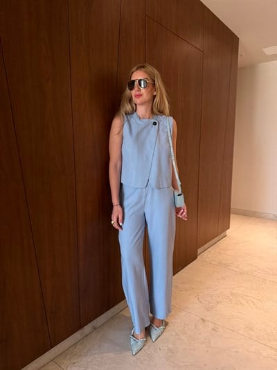 Orijinal Model , Kruvaze Düğmeli , Arka Beli Lastikli , Mavi Takım