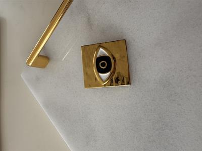 Gold , Siyah Göz Broş