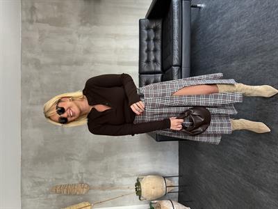 Çift Kemer Detaylı , Yırtmaçlı , Kahverengi Ekoseli Etek