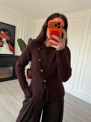 Gold Düğmeli , Kruvaze Tasarım , Acıkahve Triko