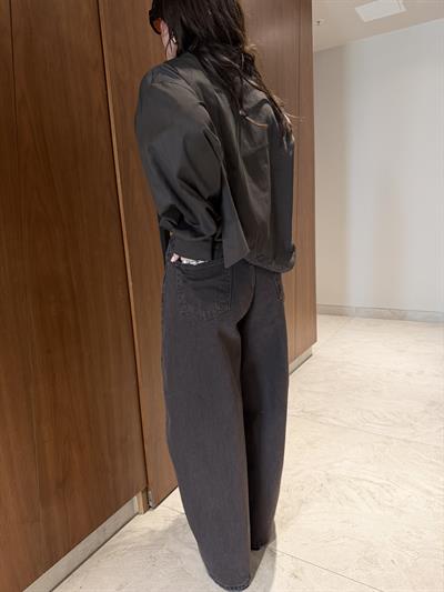 Metal Zımbalı , Kahverengi Mom Jean