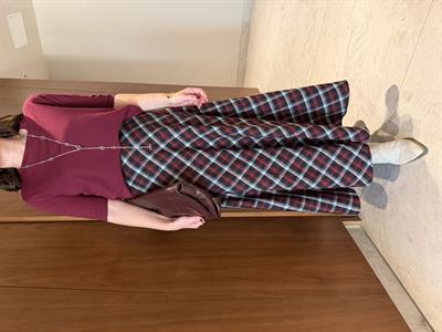 Bordo Ekoseli , Dokulu Etek