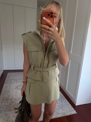 Orijinal Model , Kuşaklı Yelek & Şort Etek Çağla Yeşili Takım