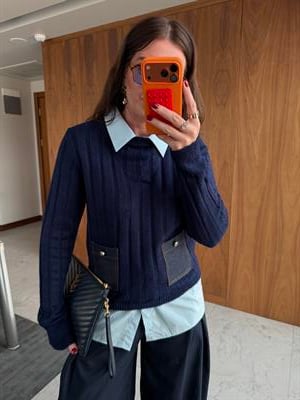 Gömlek Detaylı Lacivert Triko