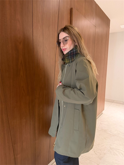 Yakası Ekoseli , Premium Haki Trençkot