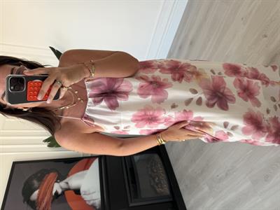 Pembe Pastel Çiçek Desenli , İnce İp Askılı , Premium Elbise