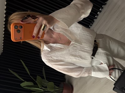 Beyaz Dantel Nakışlı Premium Tencel Gömlek