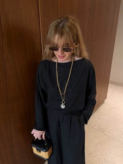 Kayık Yaka , Premium Tencel , Siyah Takım